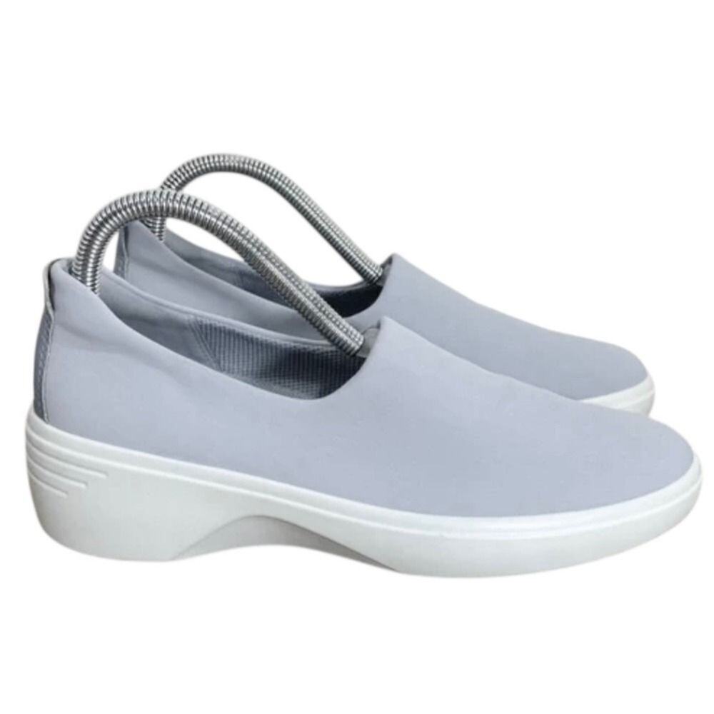 Ecco Slip On Walking Shoes Comfort Casual‎ Lightweight Gray Size 8.5